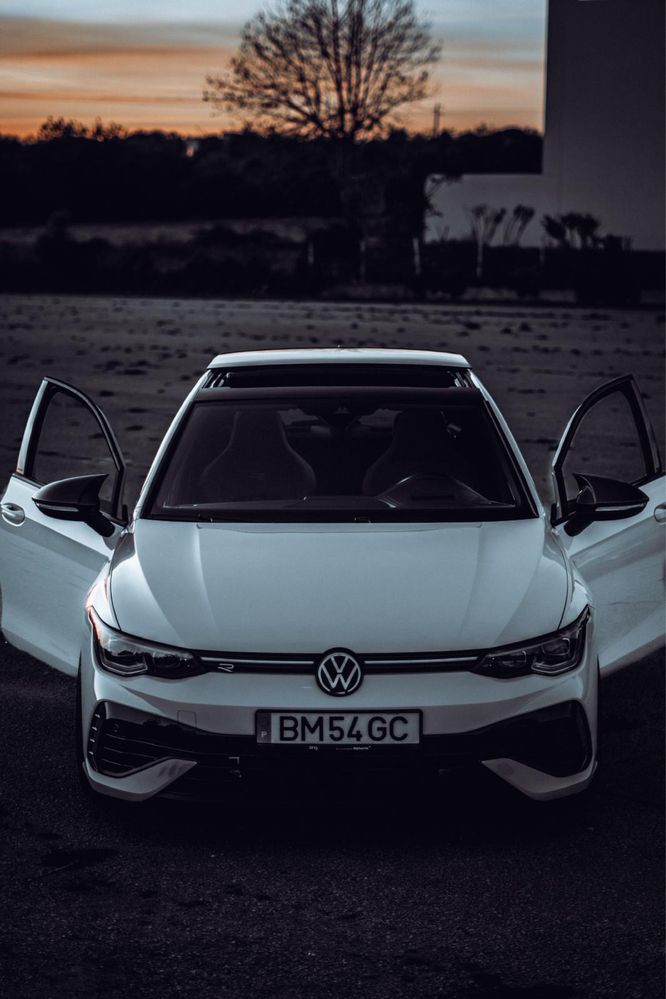 Volkswagen Golf 8 2.0 TSI R DSG
