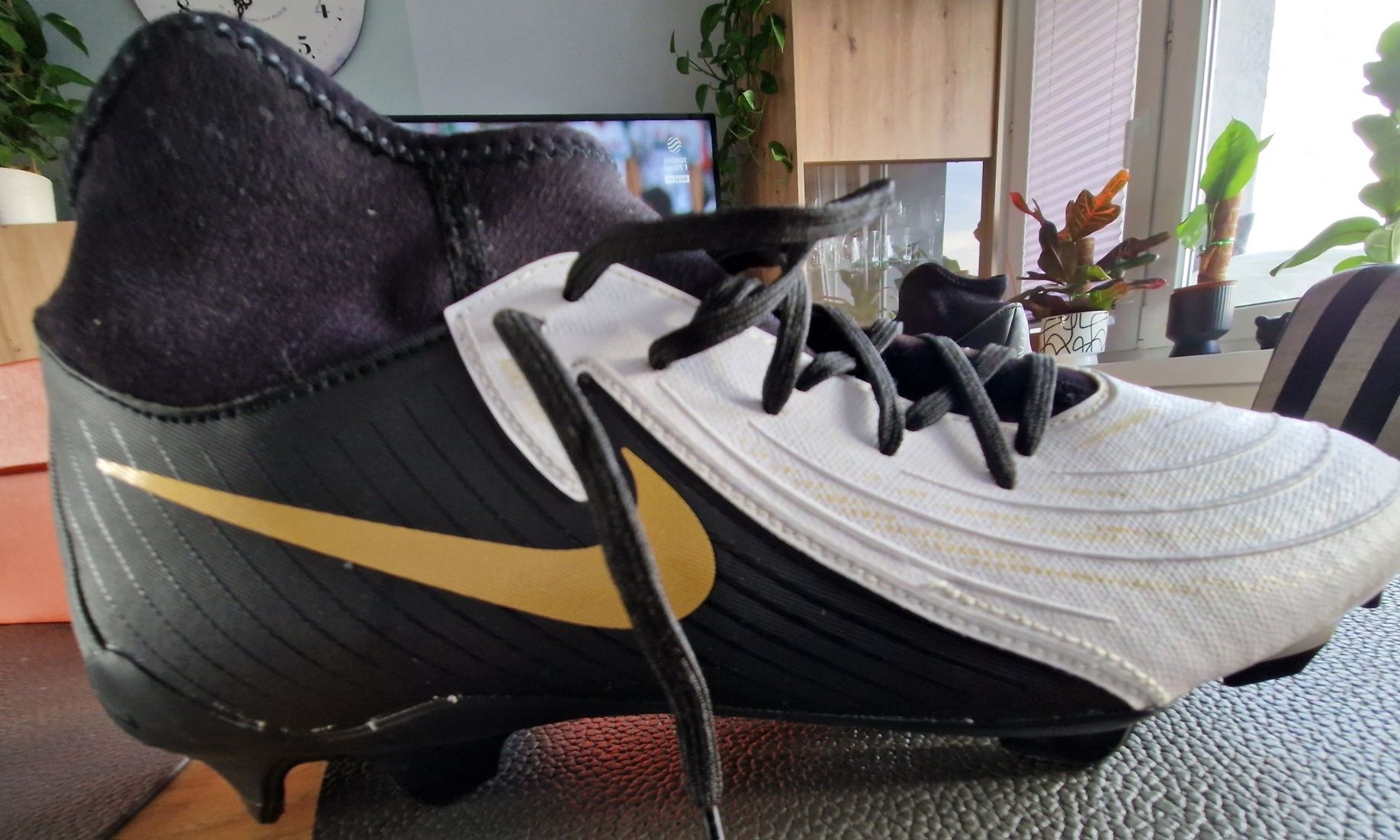 Korki Nike 44 Phantom Luna