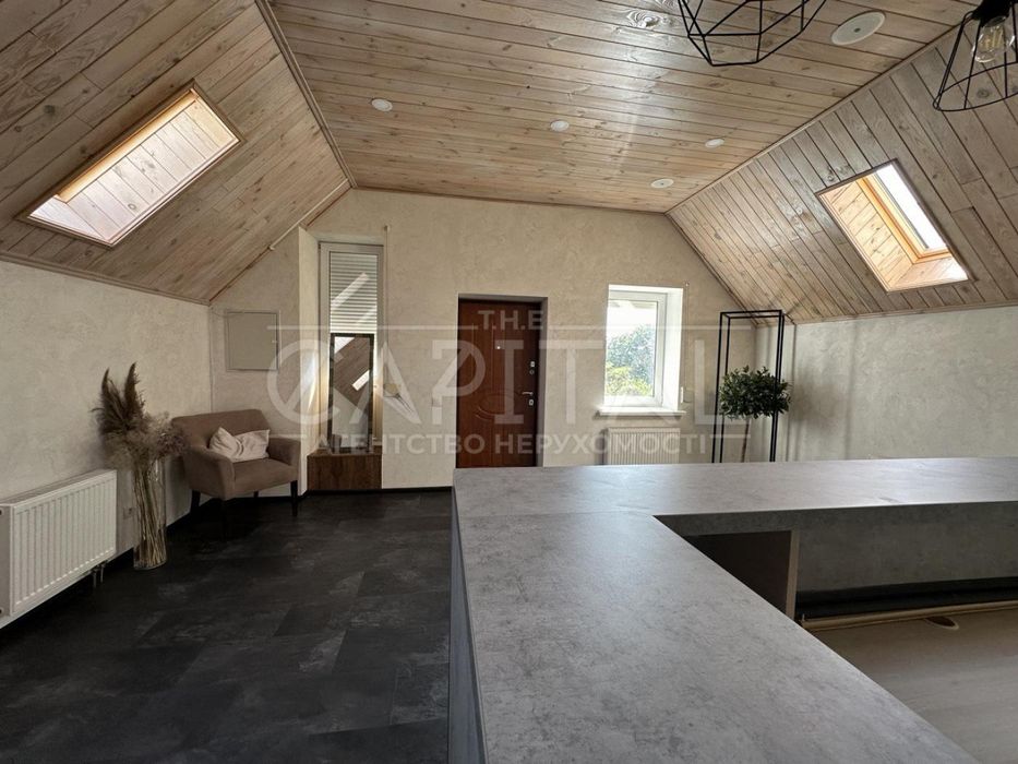 Продаж офісу, вул. Прирічна, Оболонь, Київ