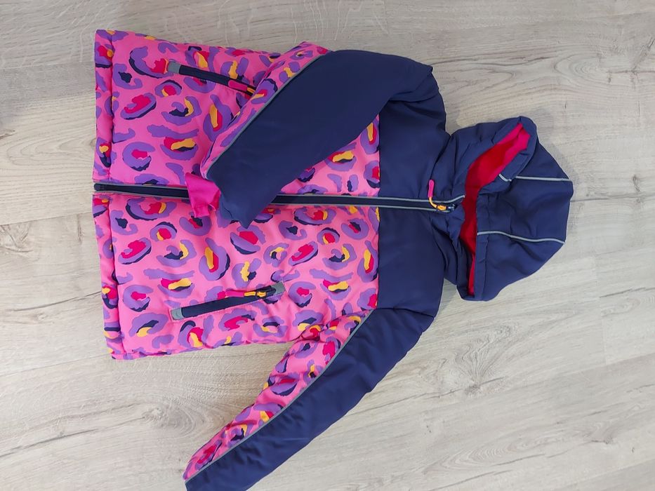 Ubrania na dziewczynkę 116