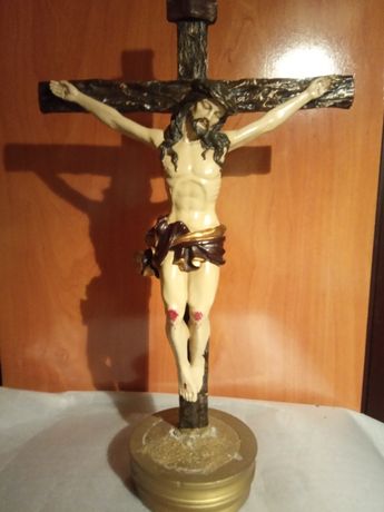 Crucifixo ,cristo na cruz arte sacra