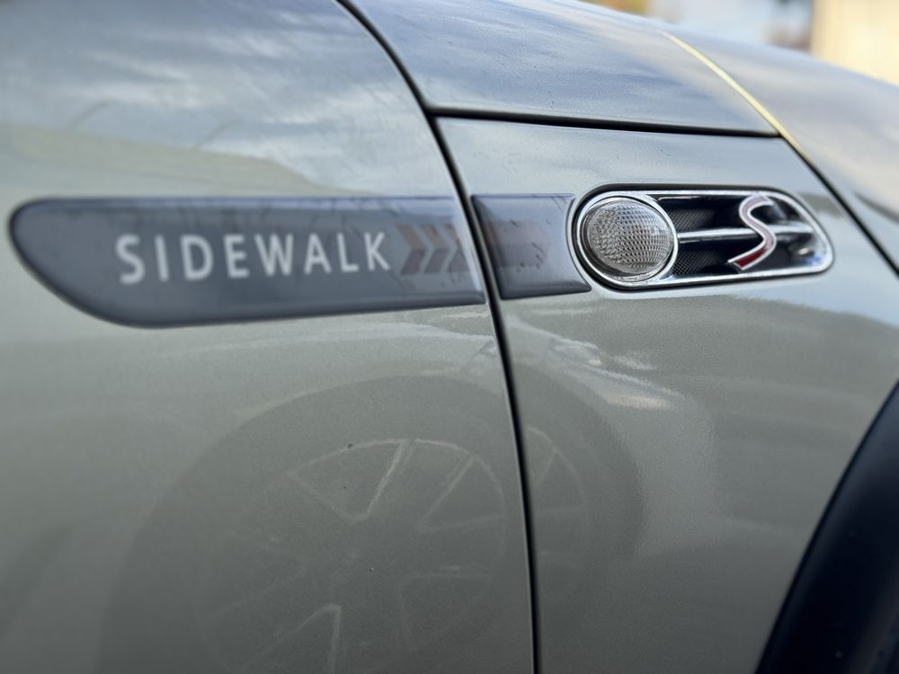 Mini cooper s cabrio sidewalk