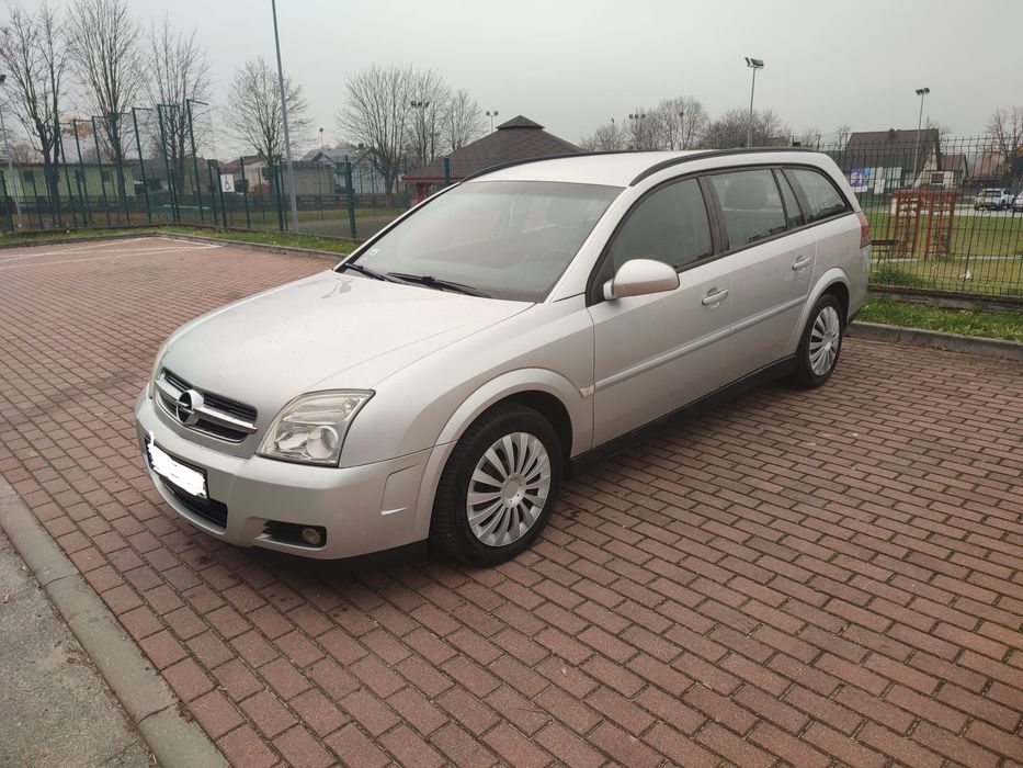 Opel Vectra C kombi 1.9 skóry / bez rdzy / doinwestowana