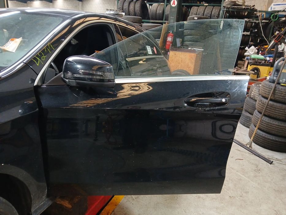 Porta frente esquerda MERCEDES-BENZ CLA Shooting Brake (X117)