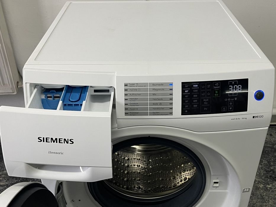 Прально-сушильна машина Siemens iQ500 WD14U540