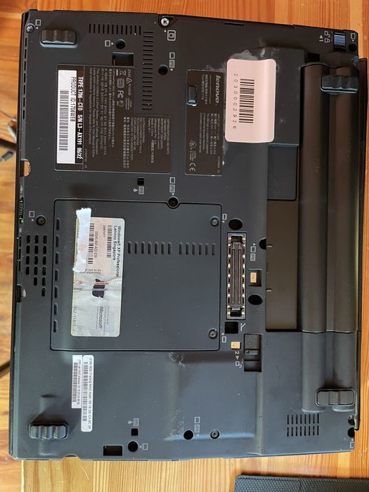 IBM Lenovo ThinkPad X60 retro vintage
