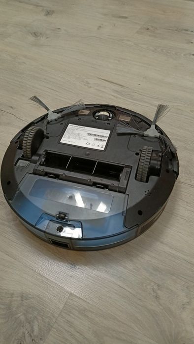 На запчасти Lenovo E1 D450. Робот пылесос.