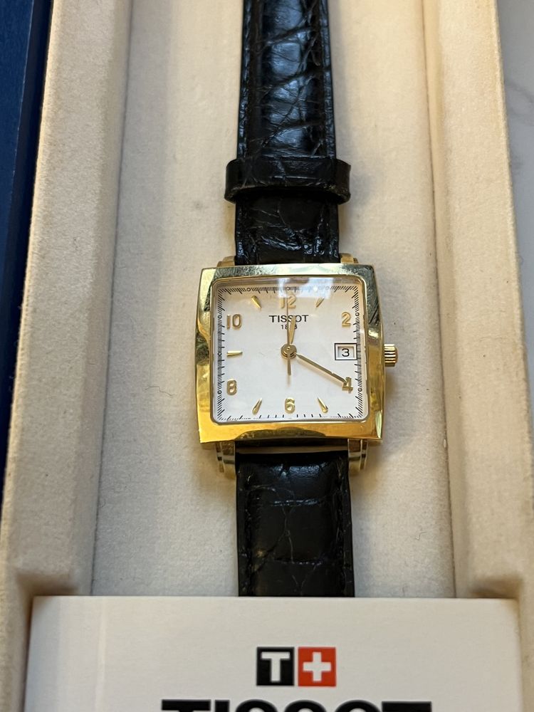 Damski złoty zegarek Tissot 18k