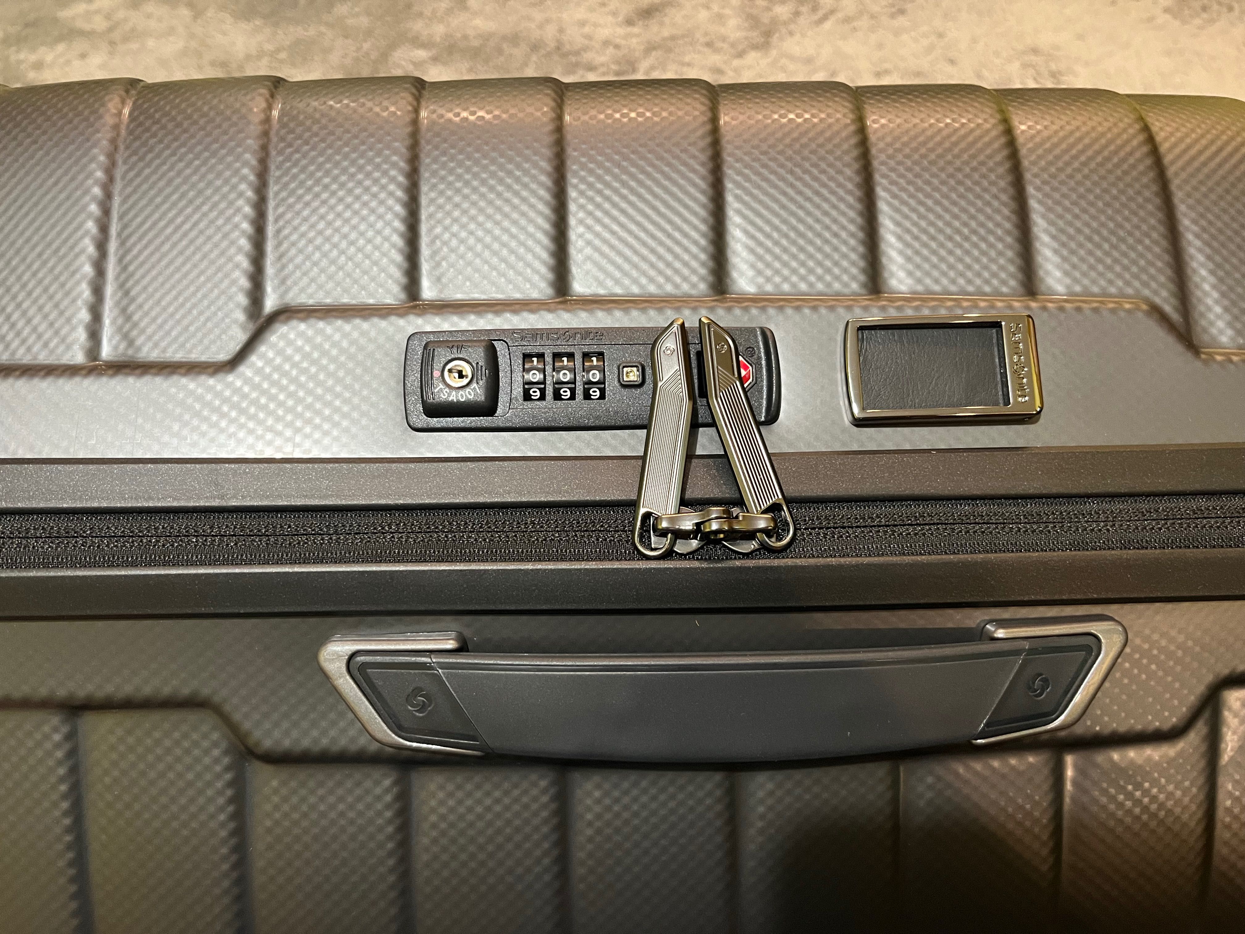 Walizka Samsonite Proxis 69 cm Ultralight