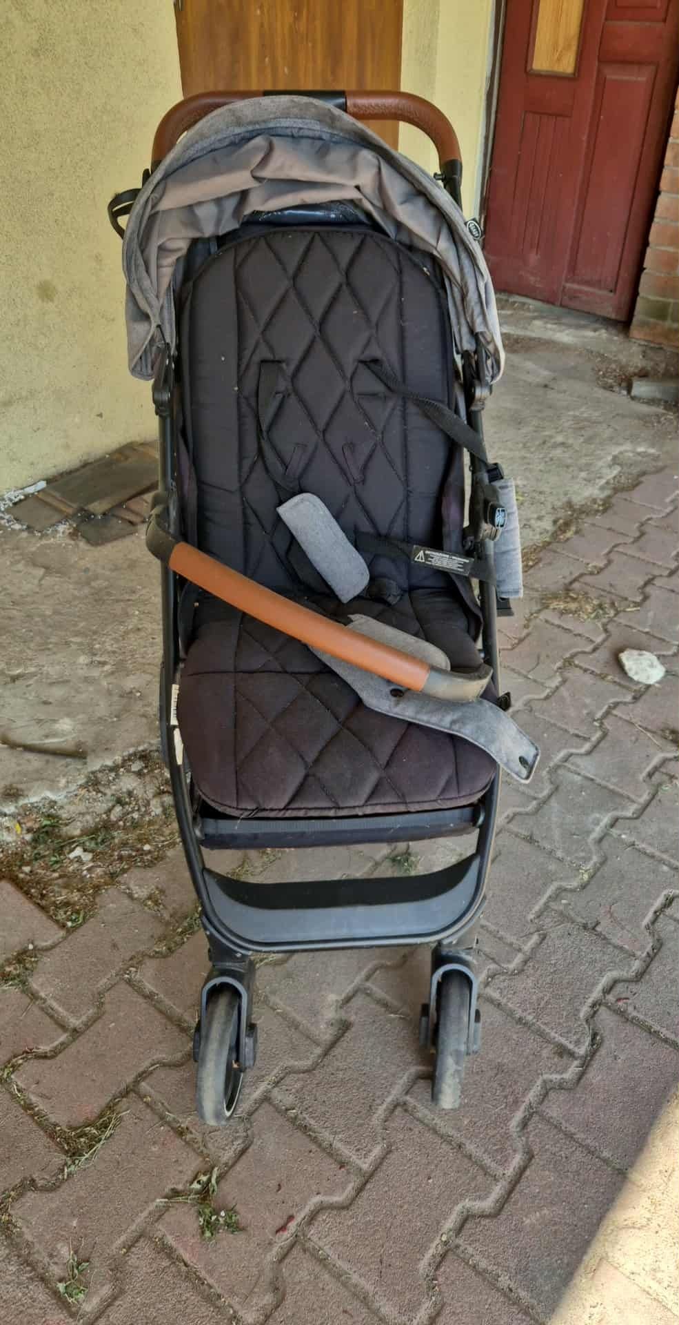 Wózek spacerowy  dzieciecy