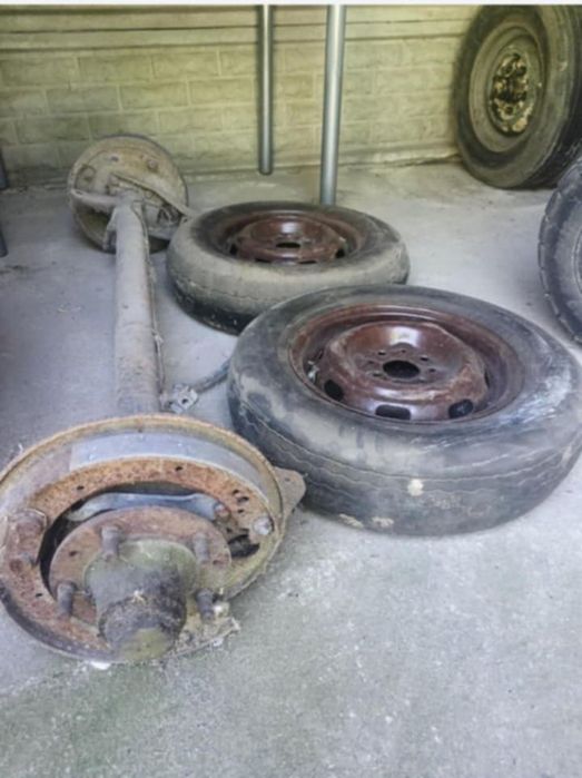 Koła felgi oś 126p syrena żuk