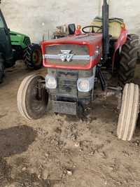 Vendo tractor Massy Fergoson 135 impecavel