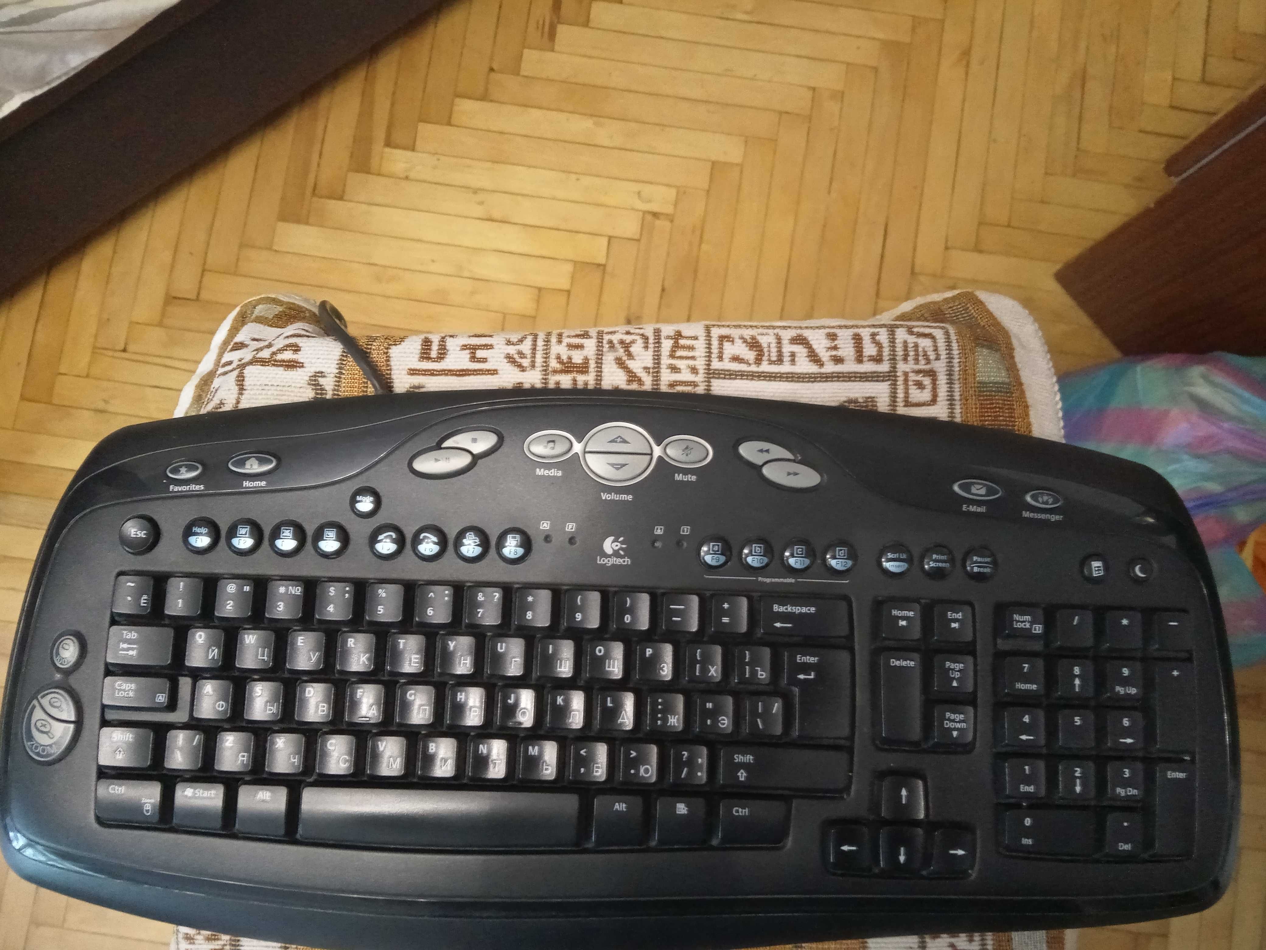 Logitech Media Keyboard Elite USB