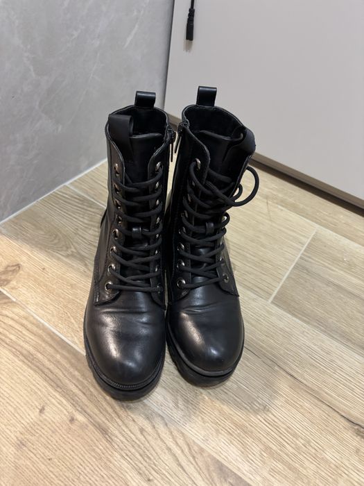 Czarne botki damskie rozmiar 38