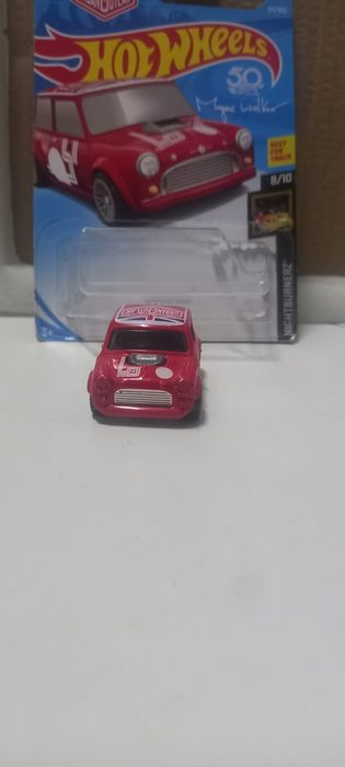 Morris mini hot wheels