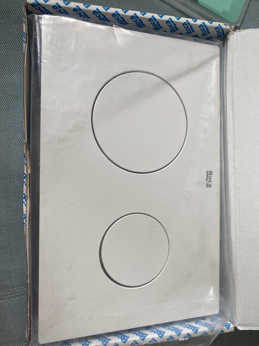 Spłuczka Roca - biała podwójna