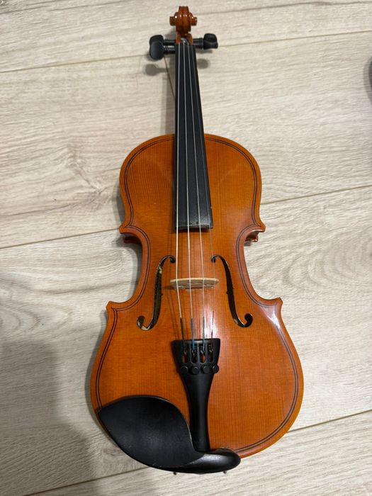 Б/у скрипка. 1/16