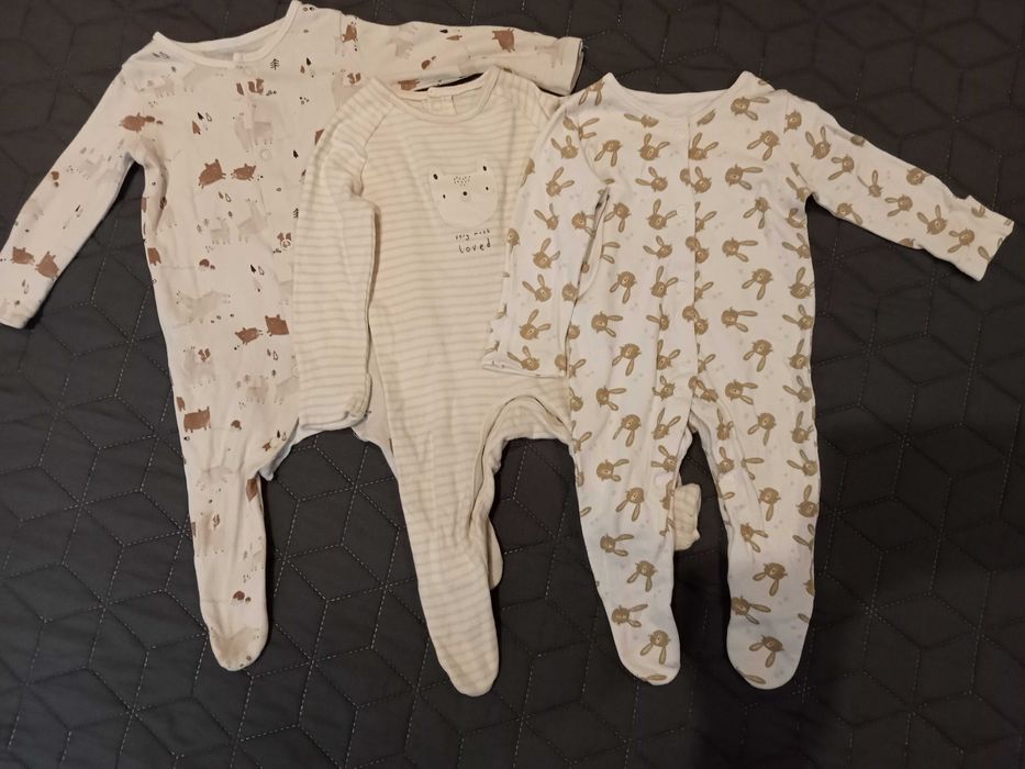 komplet ubranek 56-62 cm lub 0-3 miesiące dla dziewczynki lub chłopca
