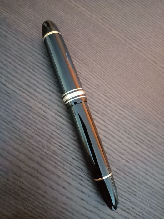 Caneta Montblanc 149 Meisterstuck aparo ouro