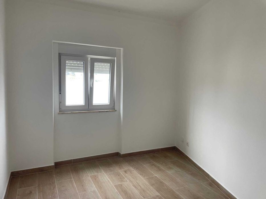 Apartamento T1 centro da Marteleira