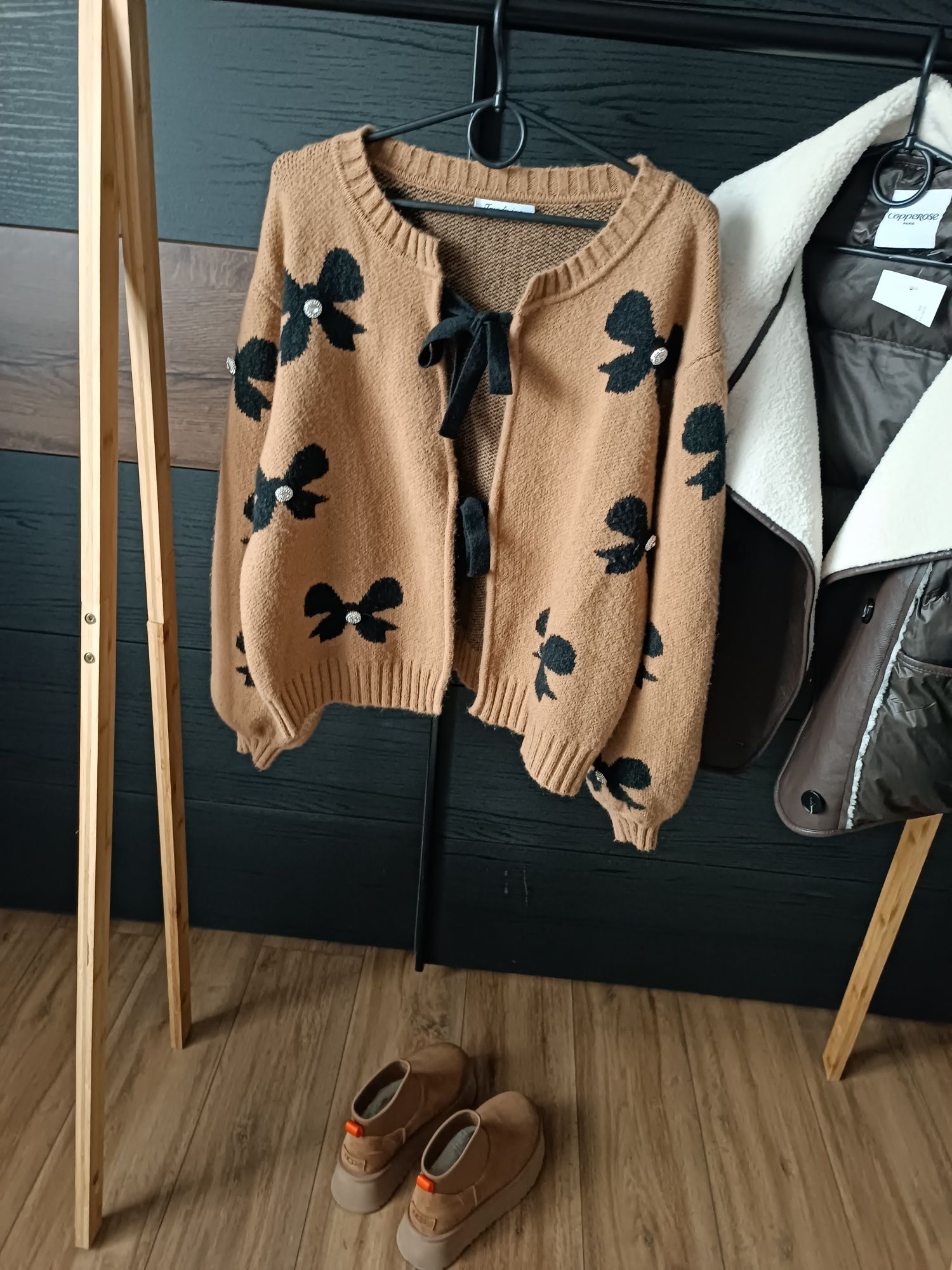 Sweter kardigan S/M/L camel kokardki