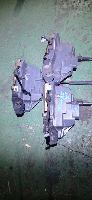 Замки Renault Laguna 2