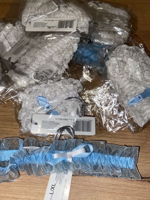 Свадебная подвязка на ногу.Весільня підвязка