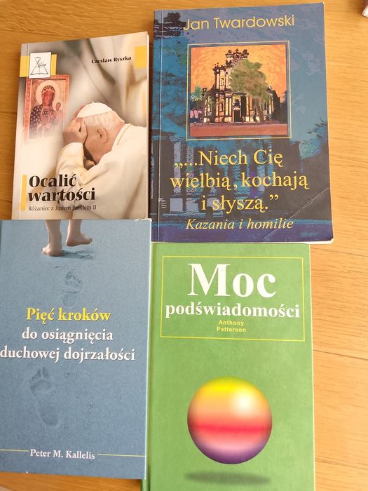 Wartościowe książki 4 sztuki