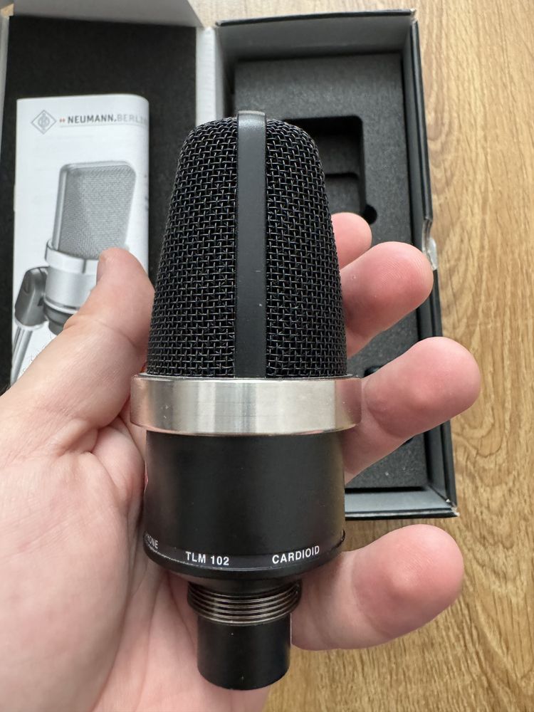 Мікрофон Neumann TLM 102 + Shockmount Neumann EA 4