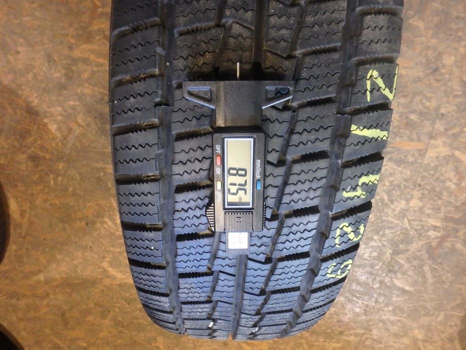 215/70r15C 215/70/15C Hankook Winter RW06 Z/429