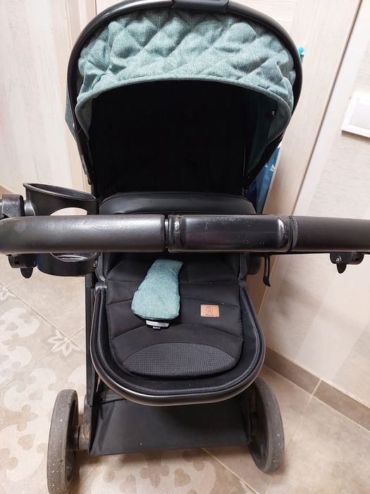 Зручна, універсальна дитяча коляска , візок люлька та прогулянковий бл