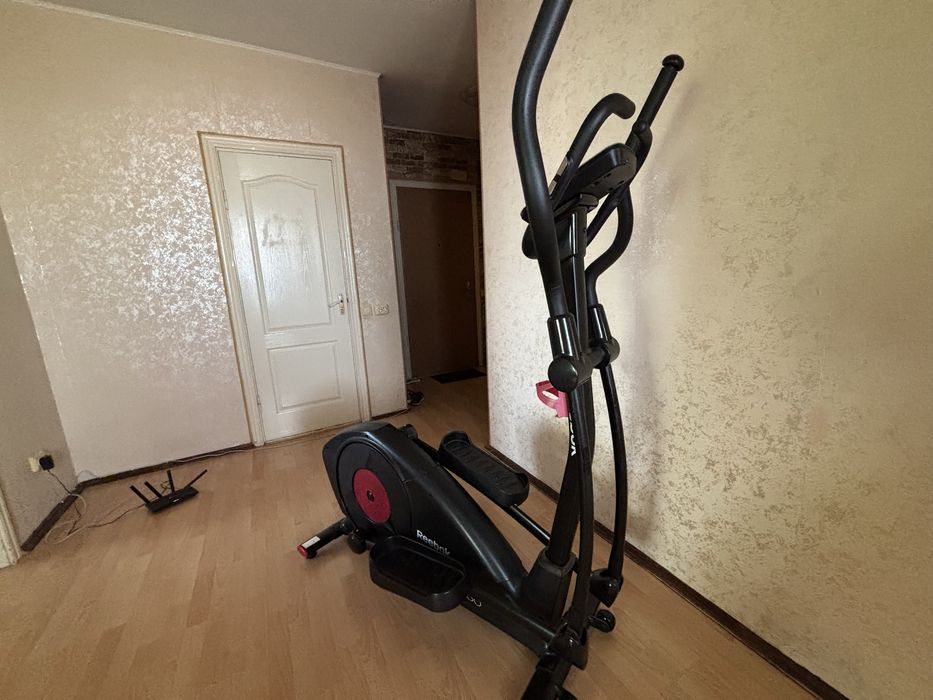 Продам б/у Орбітрек Reebok One Series GX50