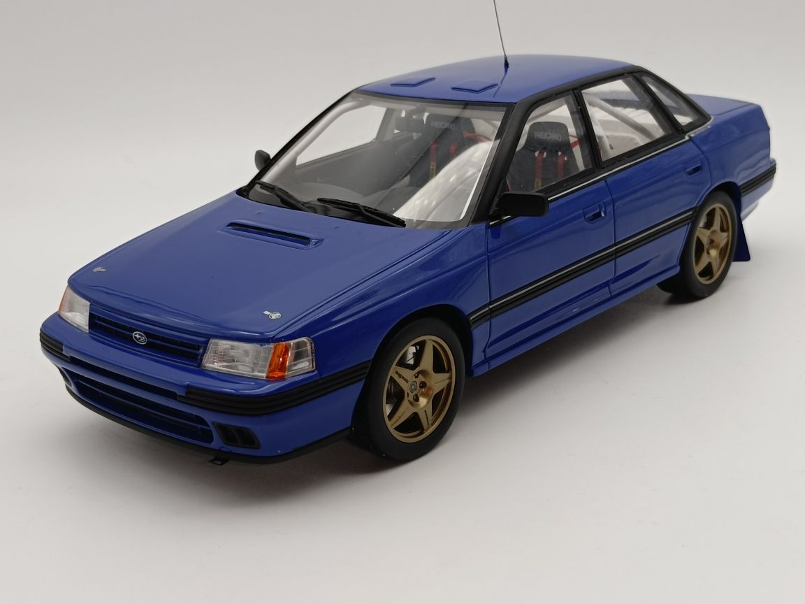 Subaru Legacy rs Otto 1:18 limit 300 sztuk