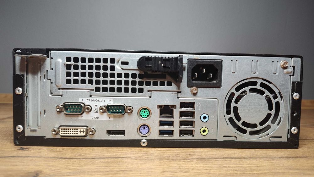 Komputer USFF Fujitsu C720 i3-4160 2GB RAM 64GB SSD