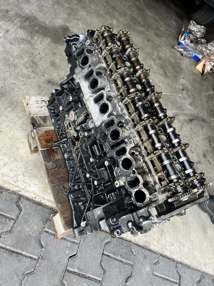 Silnik N57D30B uszkodzony po panewce odpalal do konca