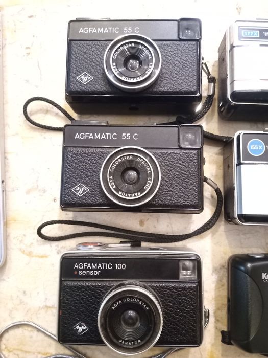 Lote de 5 maquinas fotográficas antigas KODAK / AGFAMATIC