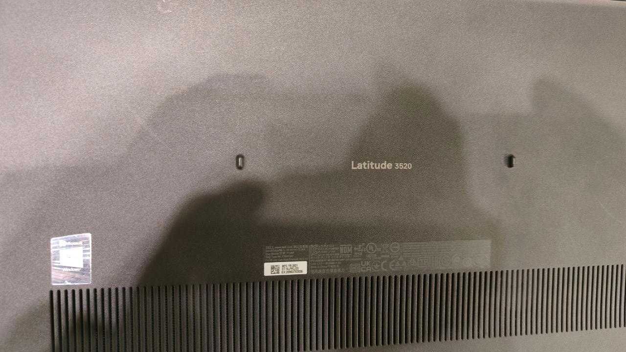 Ноутбук Dell 15" Latitude 3520 i3-1115G4 8GB DDR4 256GB NVMe