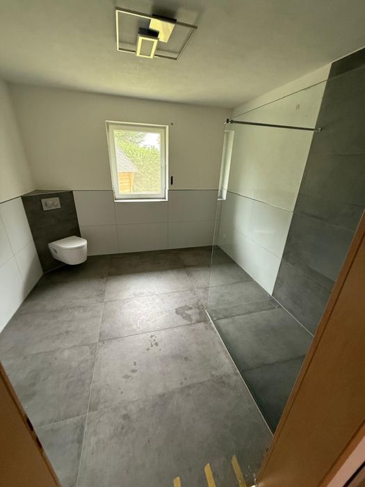 Płytki matowe, białe, gres porcelanowy