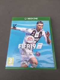 Gra Fifa 19 Xbox One XOne fifa pudełkowa  EA Sports piłkarska football