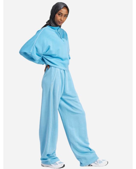 Виварений спортивний костюм Adidas original, розмір s/m