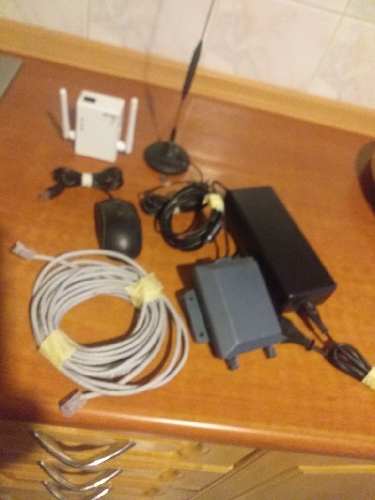 Rejestrator Turbo monitoring +Monitor LG 21,5" +Wzmacniacz Wifi  ...