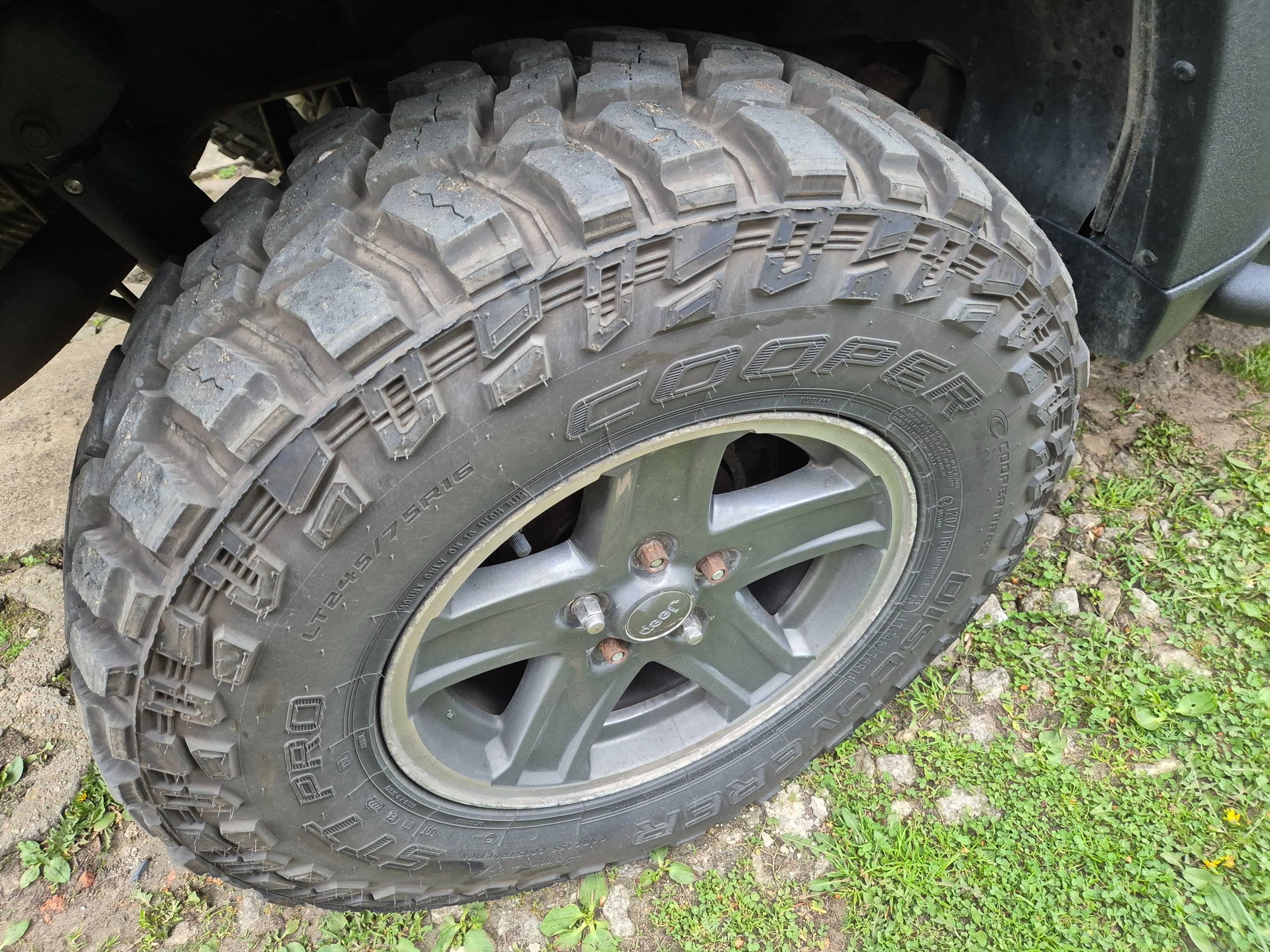 Opony Cooper STT Pro 4 szt  245/75R16 nowe