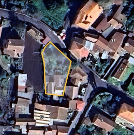 Terreno em Fermelã