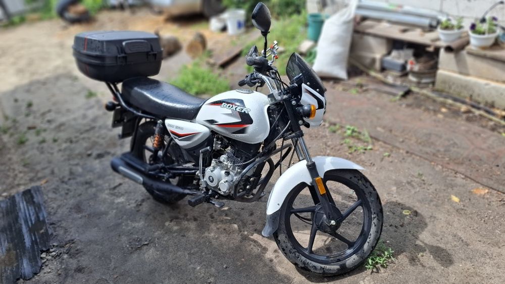 Bajaj 150 2022 року