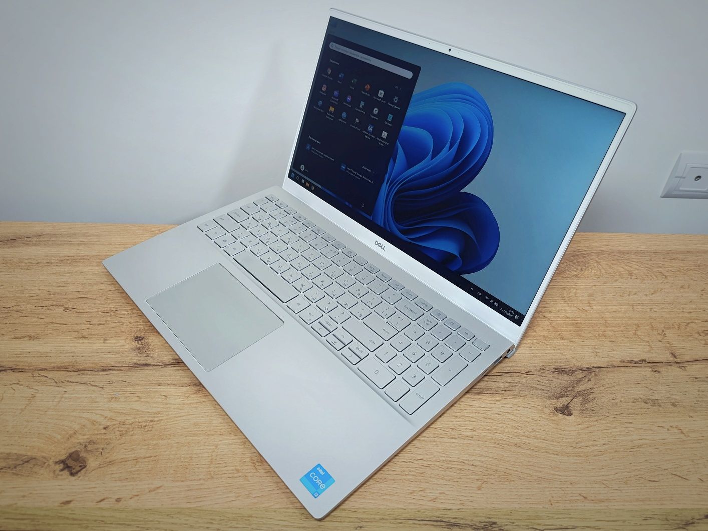 15'6 Dell Inspiron 5502/i3-1115G4/8GB DDR4/SSD 256GB/Батарея 18% зносу