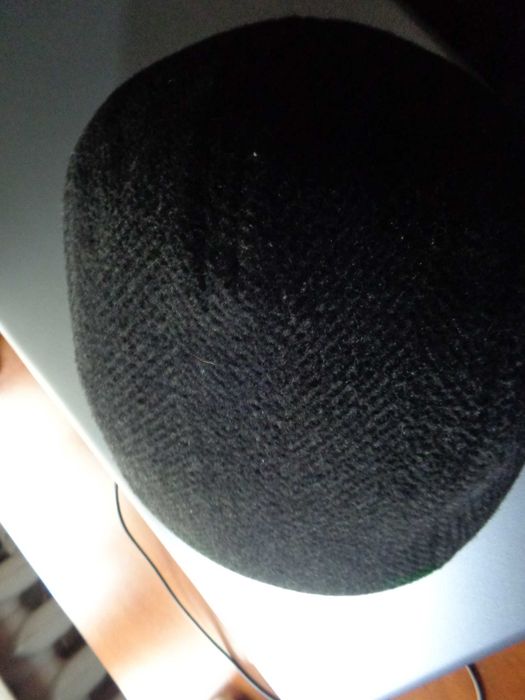 Kaszkiet czarna , i popiel 56 cm.nowe