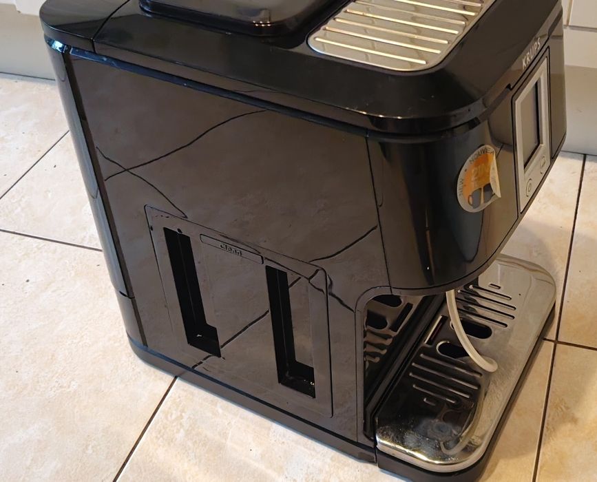 Ekspres Krups TTB145001P typ EA88
