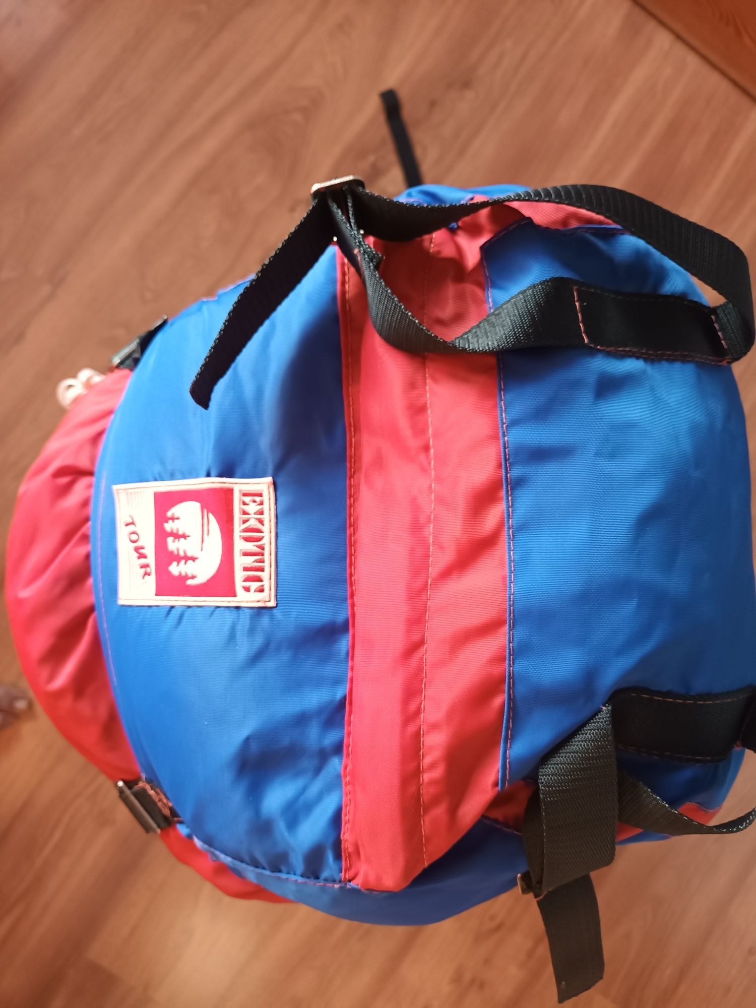 Duży plecak turystyczny 80 litrów