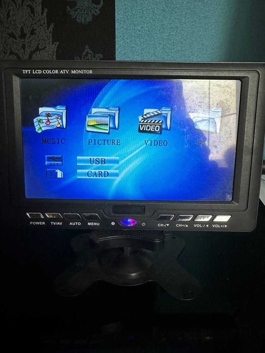 Телевізор автомобільний