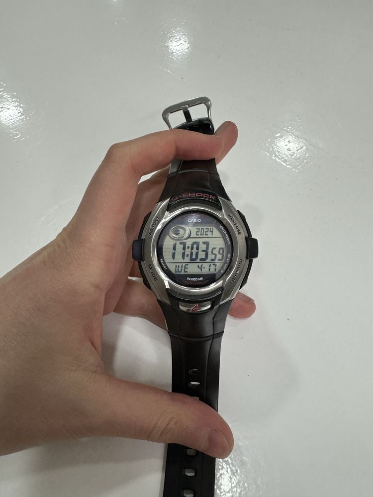 Часы Casio G-SHOCK G-7300